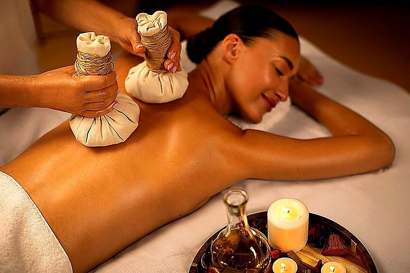 Panchakarma potli herbal massage therapy in progress