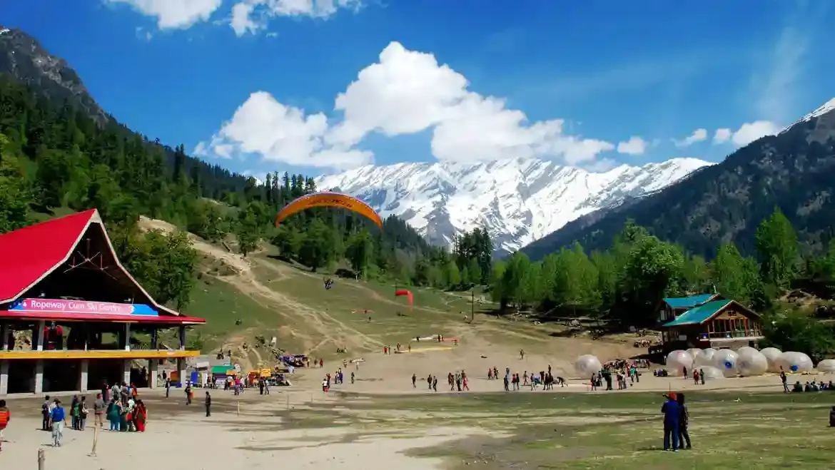 Solang Valley Manali with paragliding and snow peaks, Himachal package by Awadh Travels