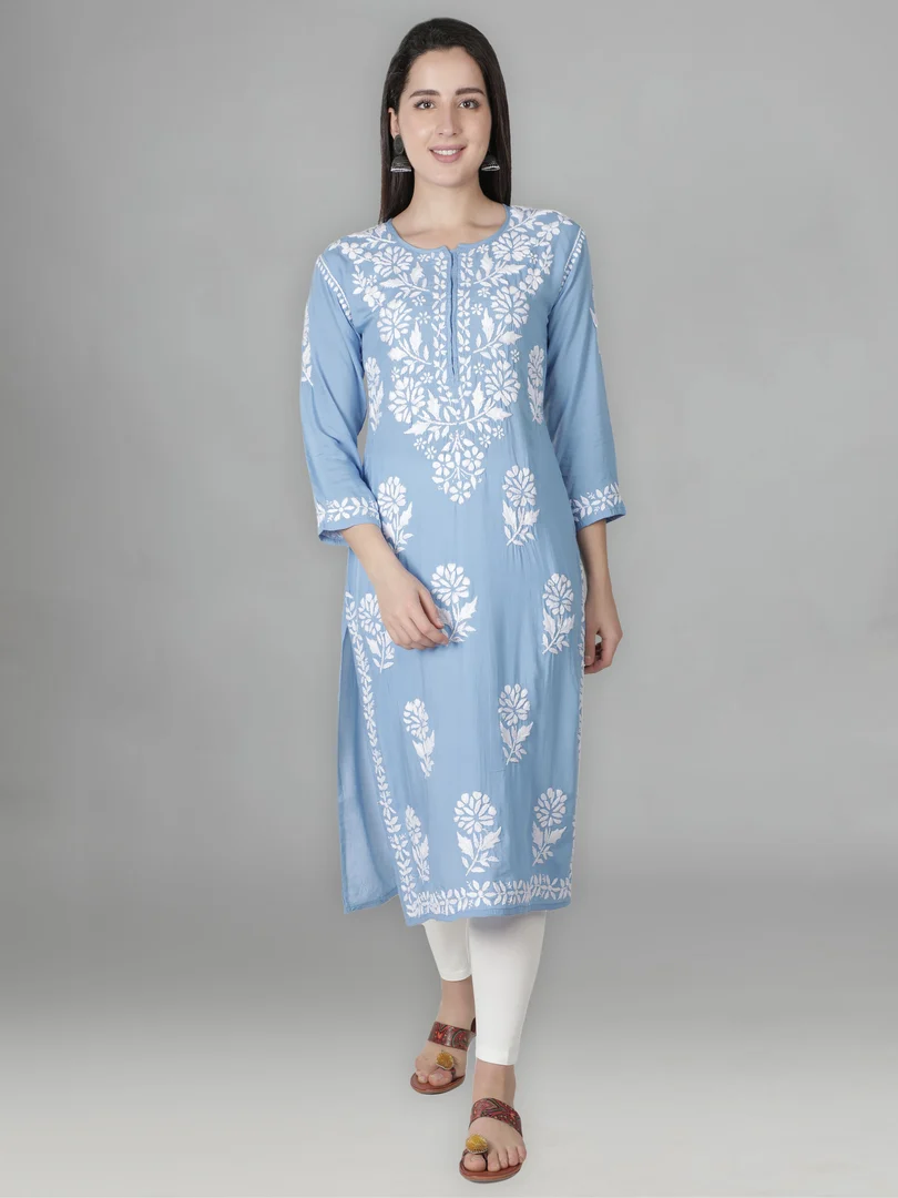 Model in blue chikankari kurta