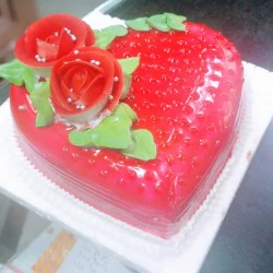 Heart-shaped strawberry cake from Shama Bakery Lucknow