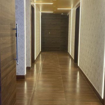 Spa interior corridor at Sugar E Spa Lucknow