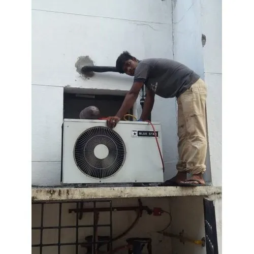 Blue Star outdoor unit installation in Tedhi Pulia, Lucknow